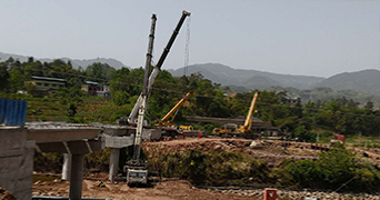 吊车吊装,建华租吊车,桥梁架设