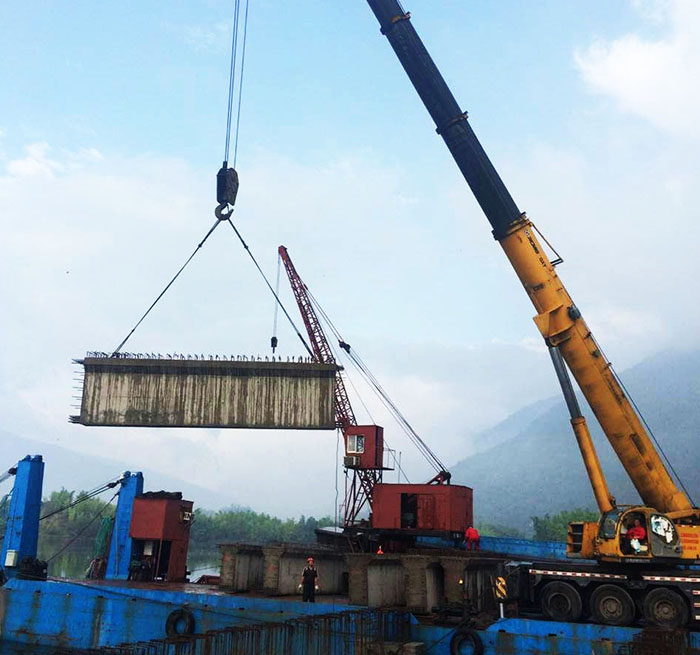 建华汽车吊,建华吊车